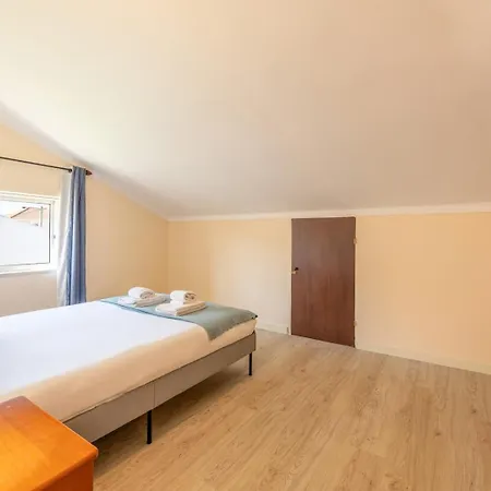 Guestready - Serene Escape Close To Aroeira Pensjonat 3*