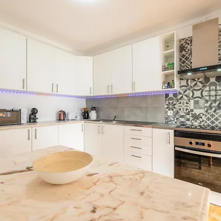 Guestready - Serene Escape Close To Aroeira * Шарнека