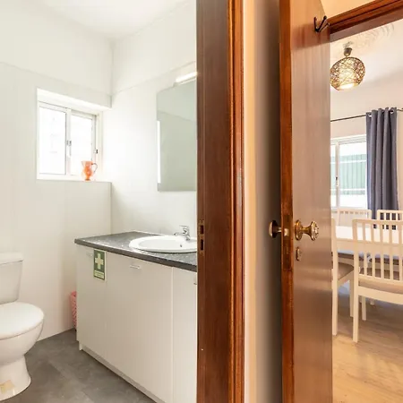 Konukevi Guestready - Serene Escape Close To Aroeira 3*